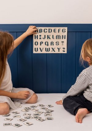 פוסטר אותיות , אותיות באנגלית, ABC מגנטים, מתנות לימי הולדת, עיצוב חדר ילדים, מגנטים מעוצבים, משחק לילדים,מגנט שם, מורן אלחלל אוריגמי בד